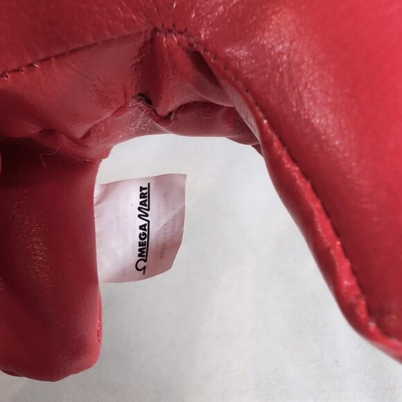 Meow Wolf Cherry Blitz Omega Mart Plush Spray Bottle Las Vegas Stain Remover HTF - Picture 8 of 15